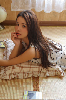 女人扒开的小泬高潮喷小